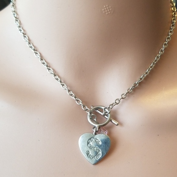 Jewelry - Rhinestone "S" necklace